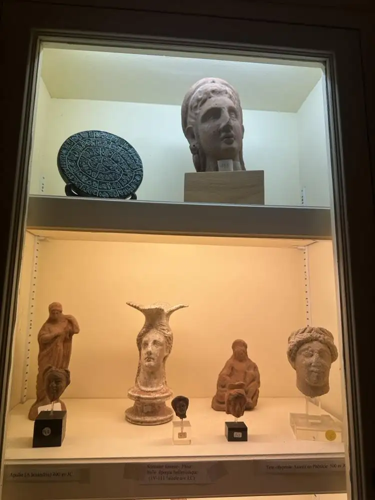 Antiquit�s bustes statuettes
