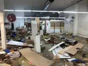 Entreprise de d�barras gratuit Carnoules, 83660